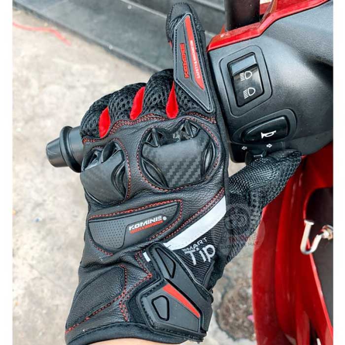Đi xe moto nên mua găng tay bảo hộ nào là tốt nhất?